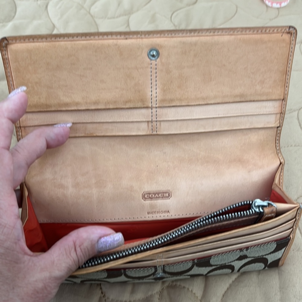 Coach wallet - Picture 3 of 11